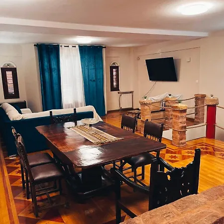 Apartamento Elia Old Town *